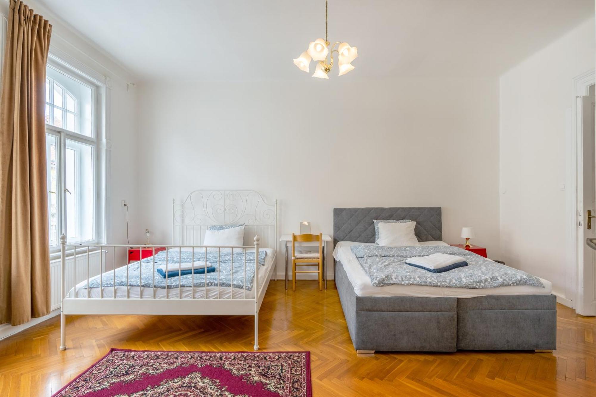 Apartments Vezenska Praha Rom bilde