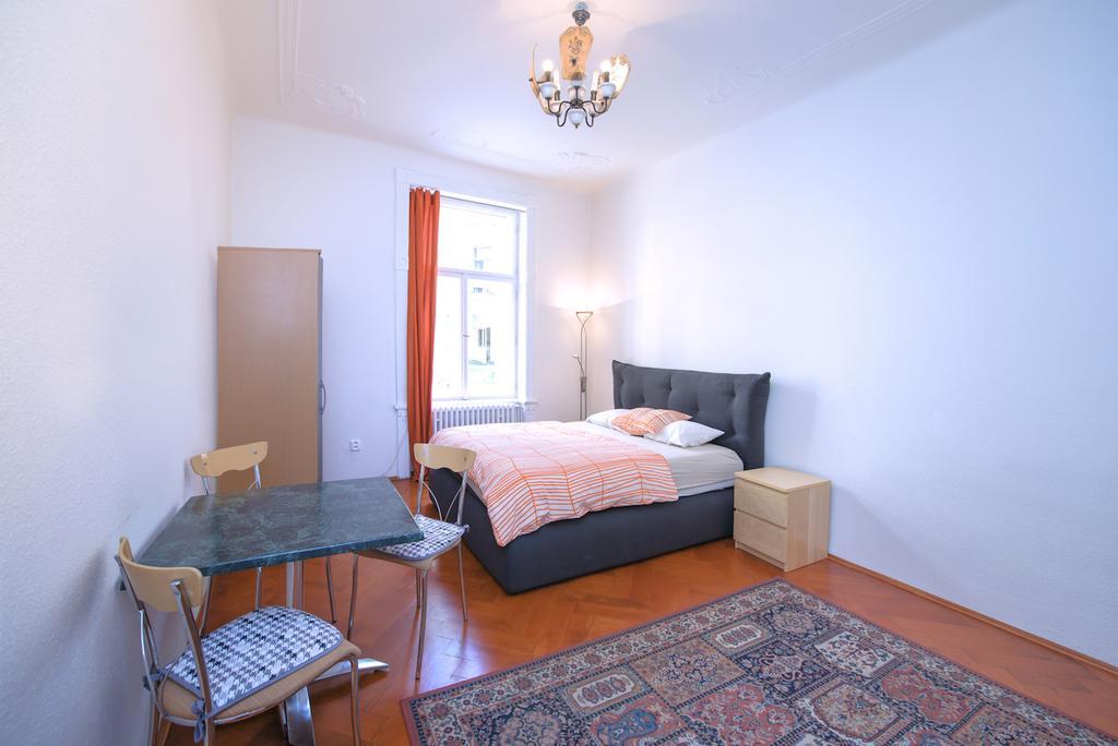 Apartments Vezenska Praha Eksteriør bilde